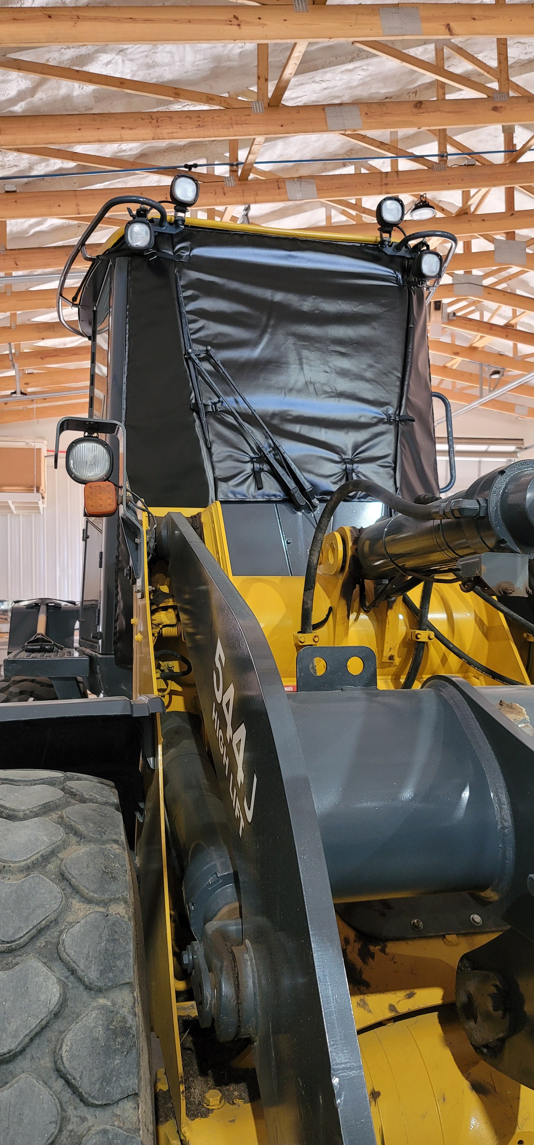 Agriculture/ Heavy Equipment - Loader, Excavator, Dozer, Backhoe etc. Transport Windshield Protection